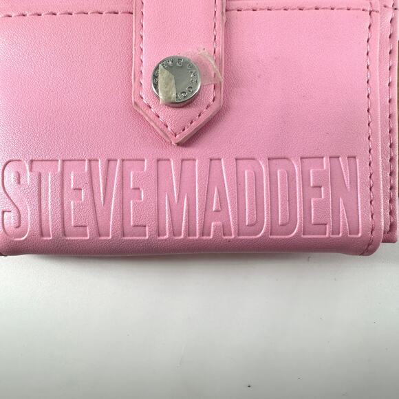 Steve Madden NWT Hayden Wallet pink Logo zipper pocket - Picture 4 of 7